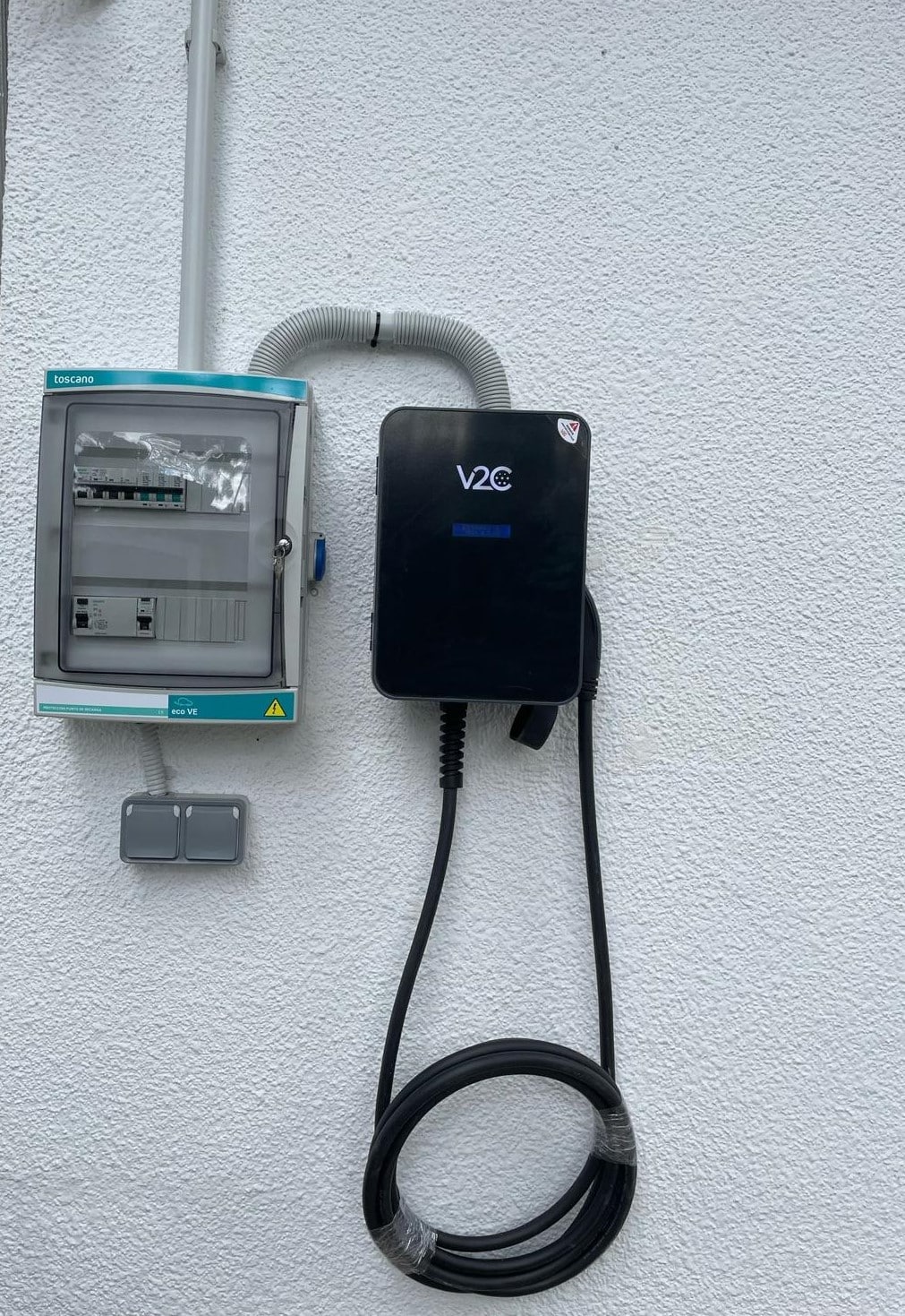 Instalación de un punto de recarga en un garaje